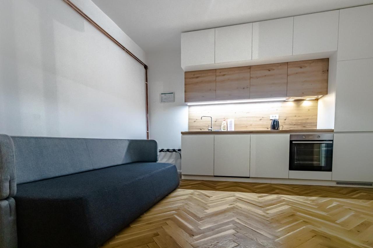 Apartamento Tkalcha Studio Deluxe Zagreb Exterior foto